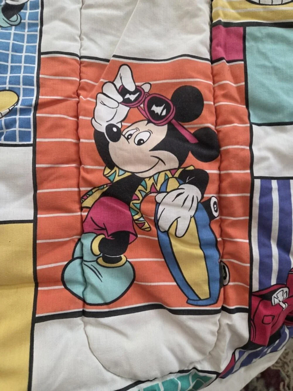VTG mickey mouse twin comforter 1980's retro walt disney Bright colors.